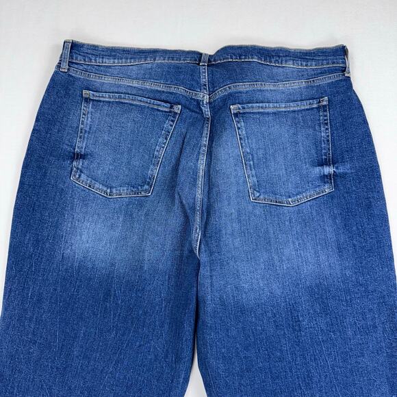 Old Navy Plus Women's Sky High Straight Jean Size 26 3X Med Blue Distressed - Picture 9 of 15